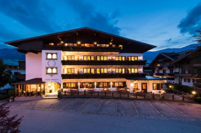 Отель Hotel Zum Pinzger  Штум